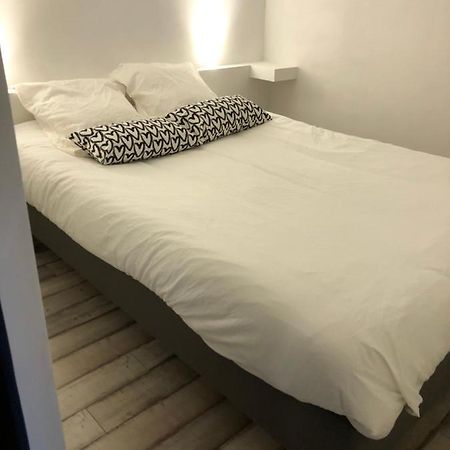 Chez Mel Et Manu Apartman Sanary-sur-Mer Kültér fotó